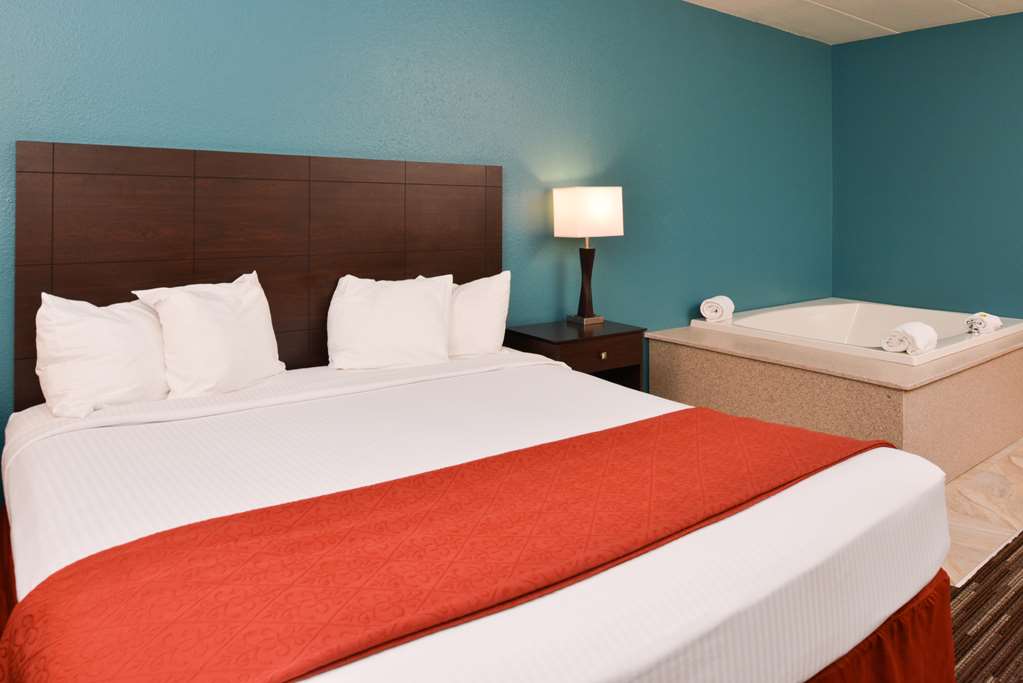 Best Western Designer Inn & Suites