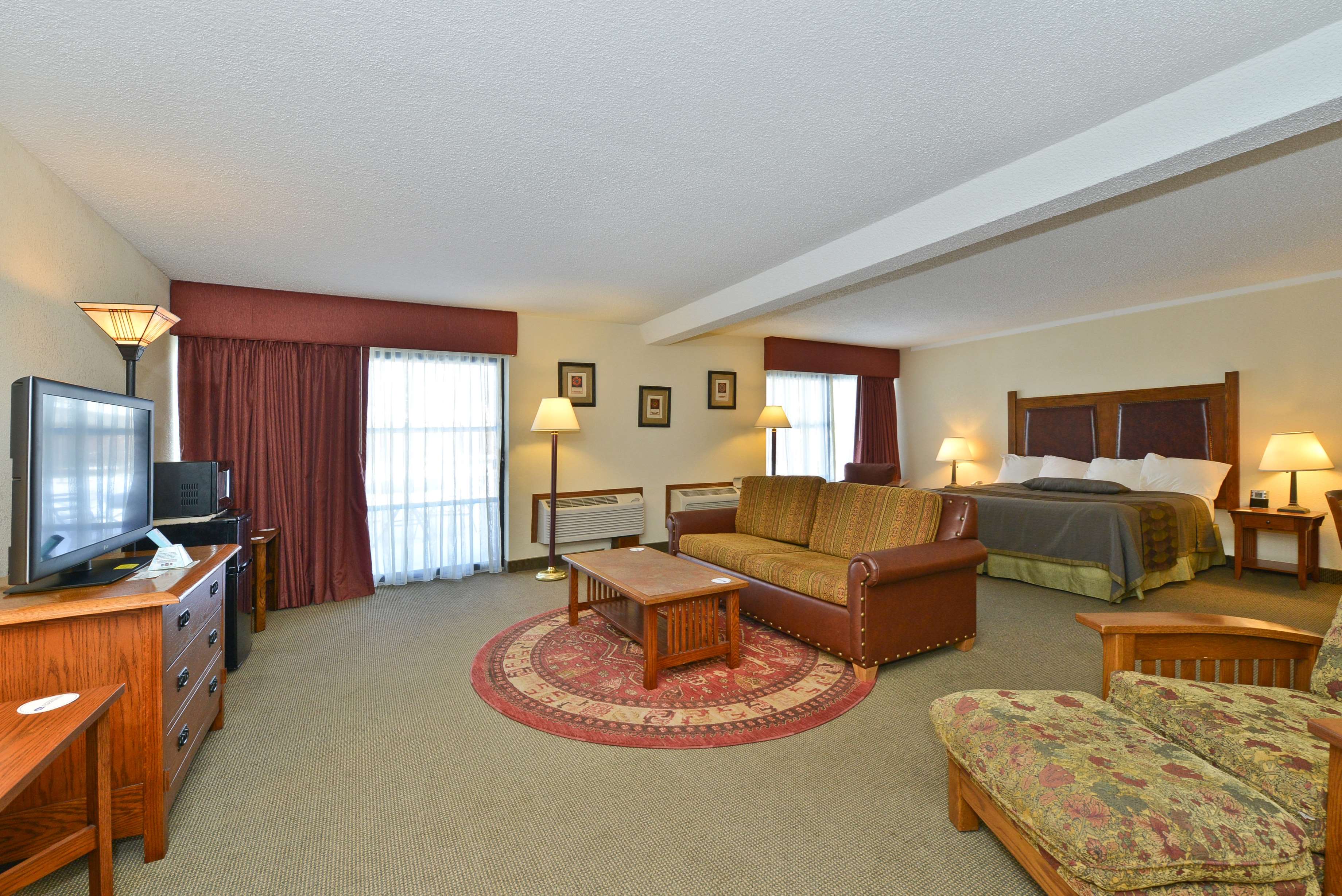 Best Western Prairie Inn & Conference Center