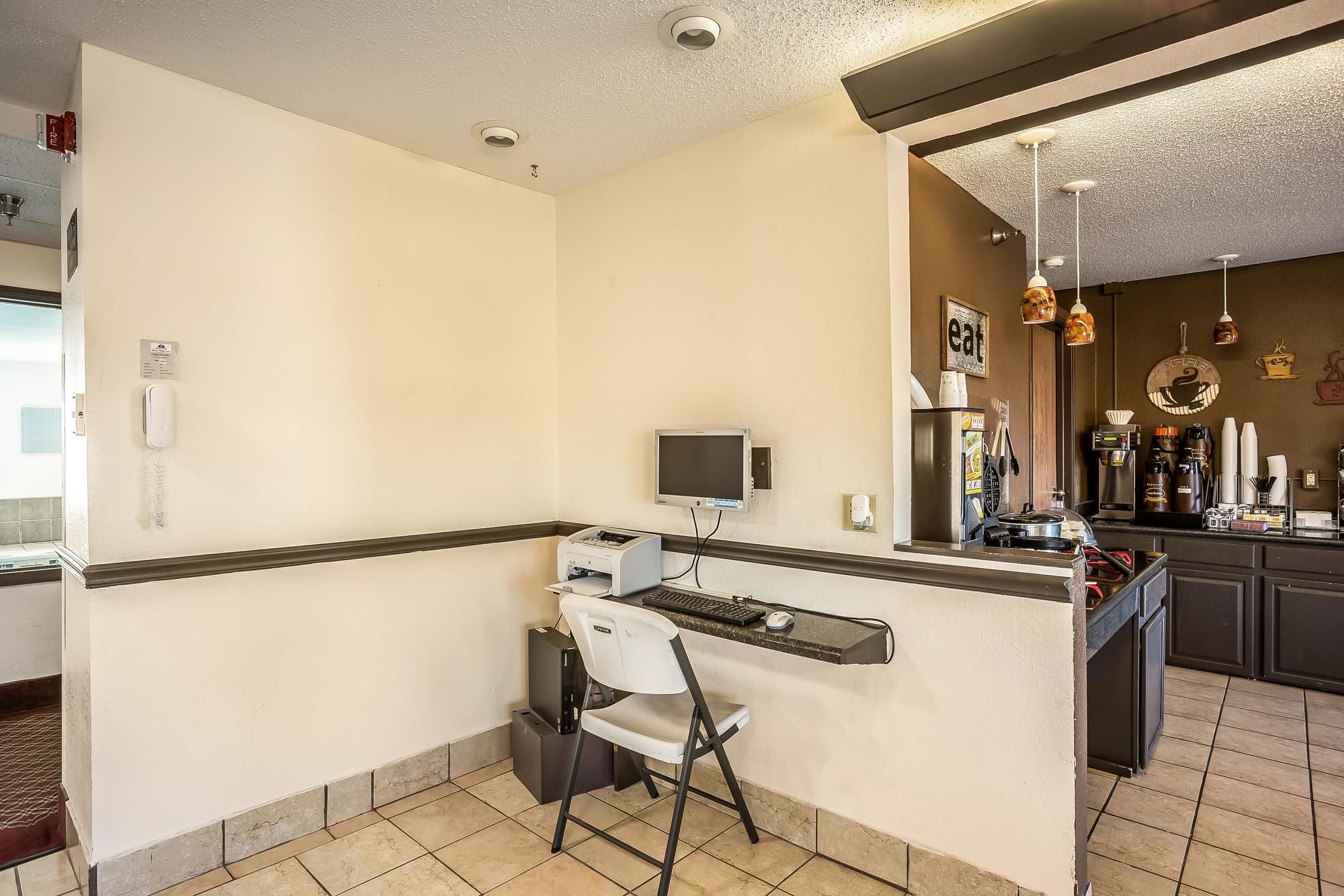 Americas Best Value Inn Galesburg