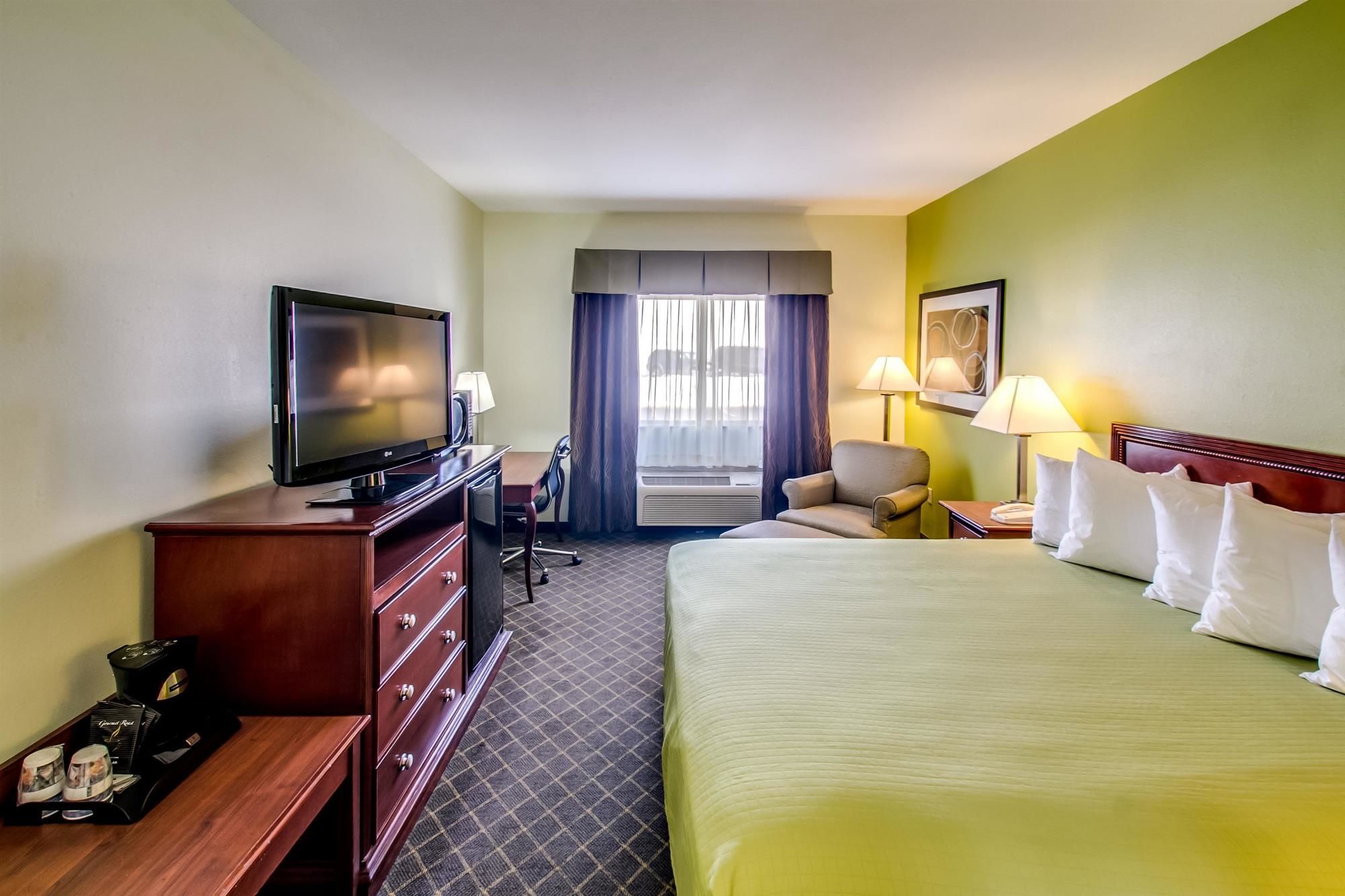 Best Western Geneseo Inn