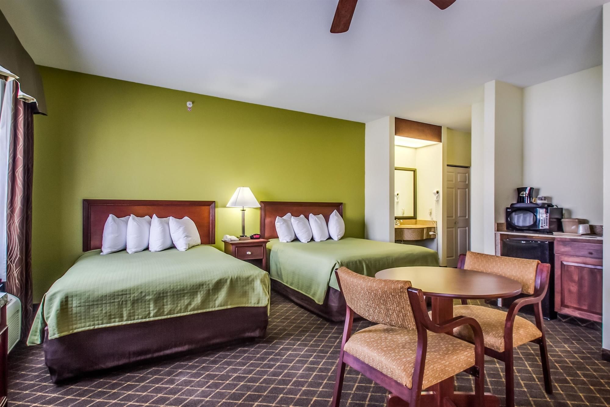 Best Western Geneseo Inn