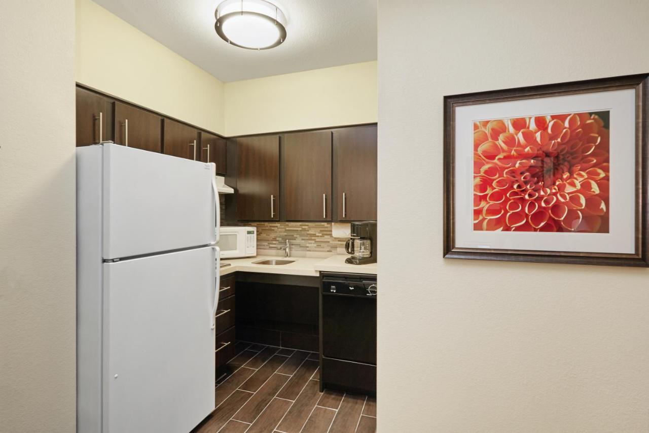 Staybridge Suites Chicago - Glenview