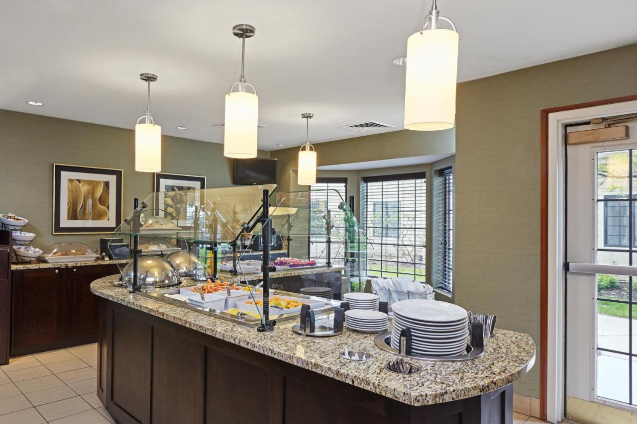 Staybridge Suites Chicago - Glenview