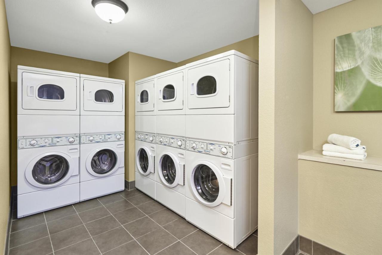 Staybridge Suites Chicago - Glenview