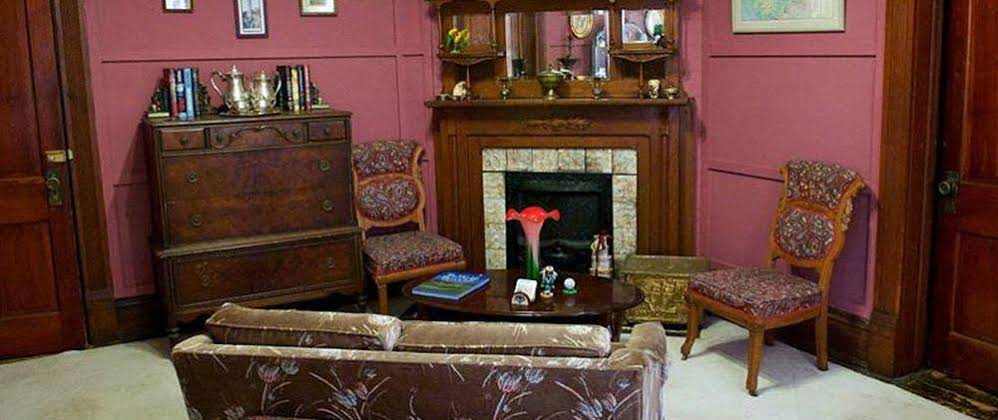 Riverview Mansion Hotel