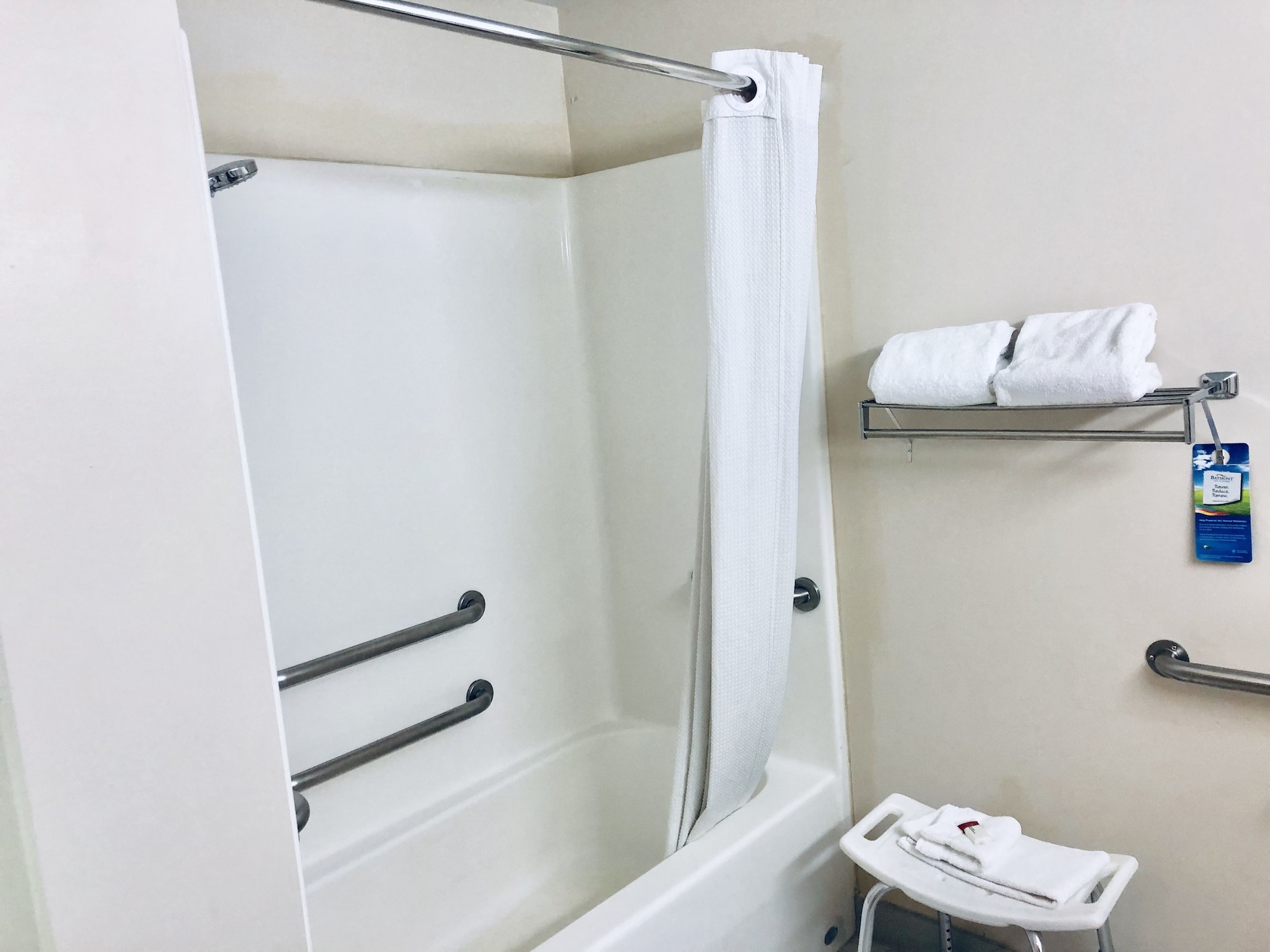 Baymont by Wyndham Gurnee