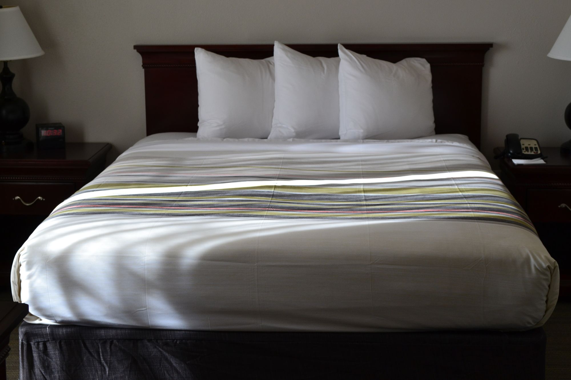 Country Inn & Suites by Radisson, Gurnee, IL