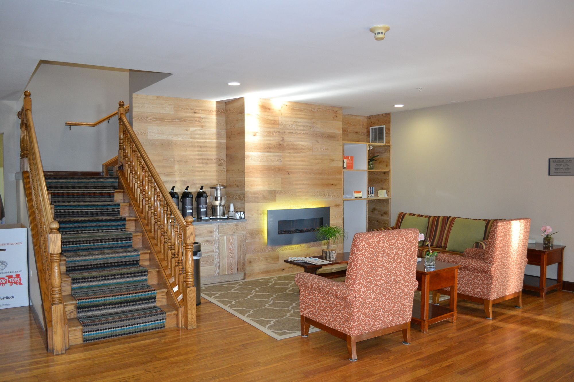 Country Inn & Suites by Radisson, Gurnee, IL