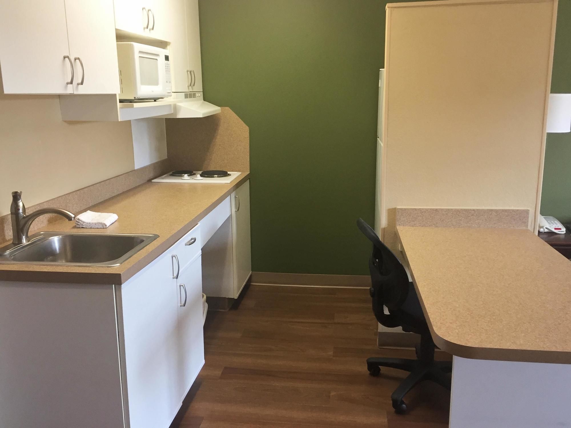 Extended Stay America Chicago Gurnee