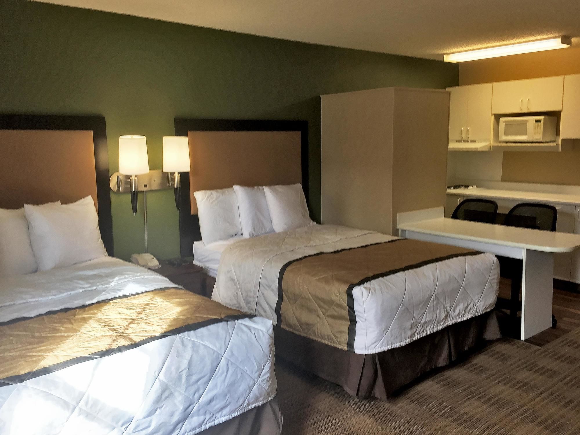 Extended Stay America Chicago Gurnee