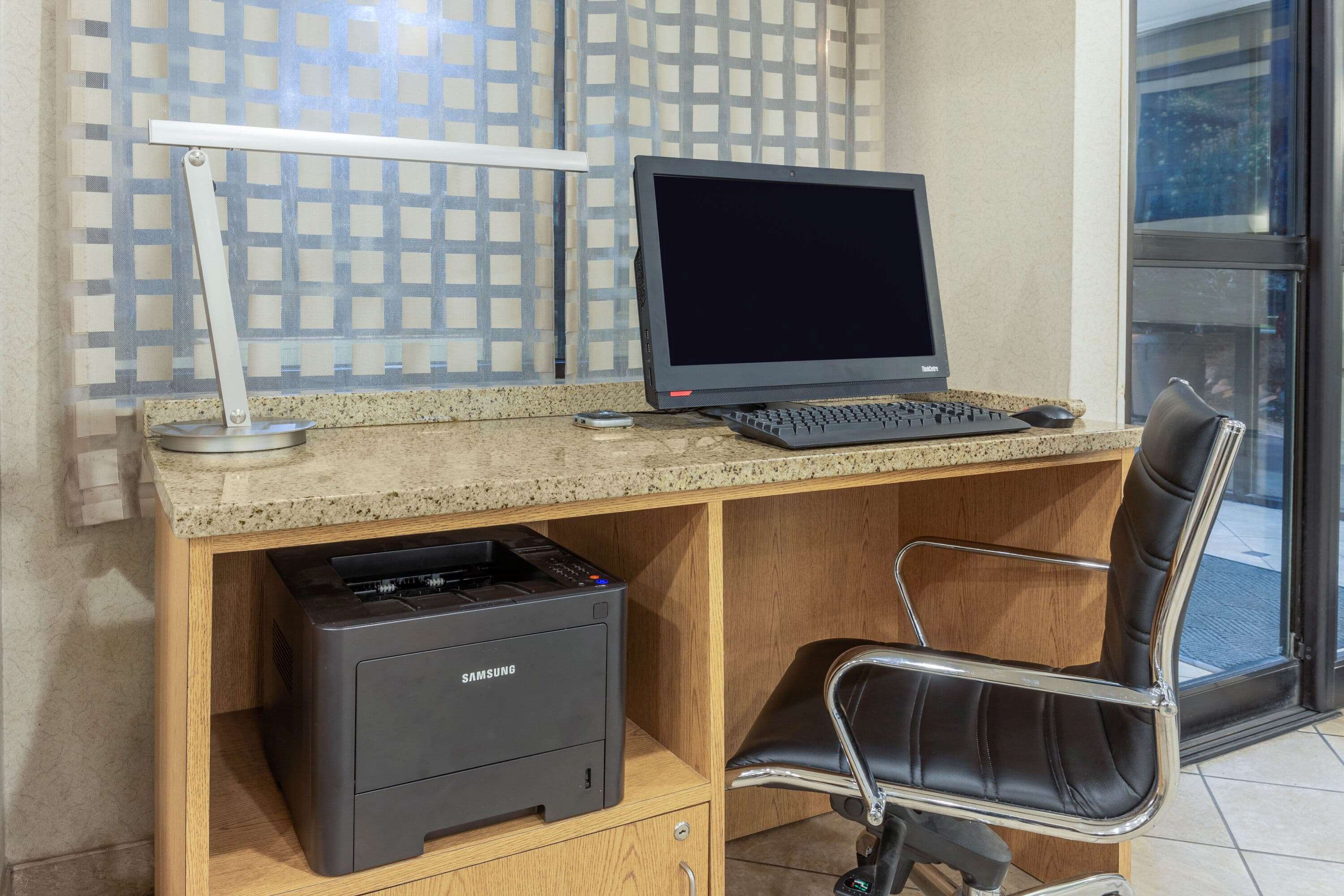 La Quinta Inn & Suites by Wyndham Chicago Gurnee