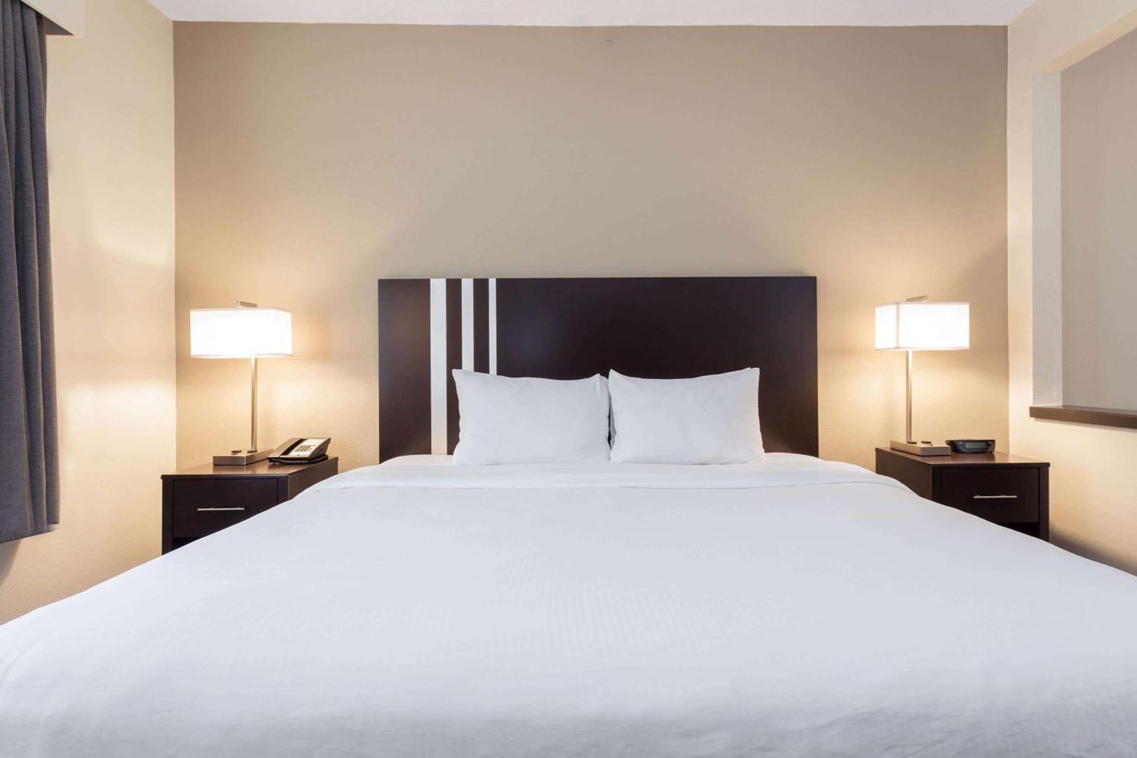 Wingate by Wyndham Gurnee