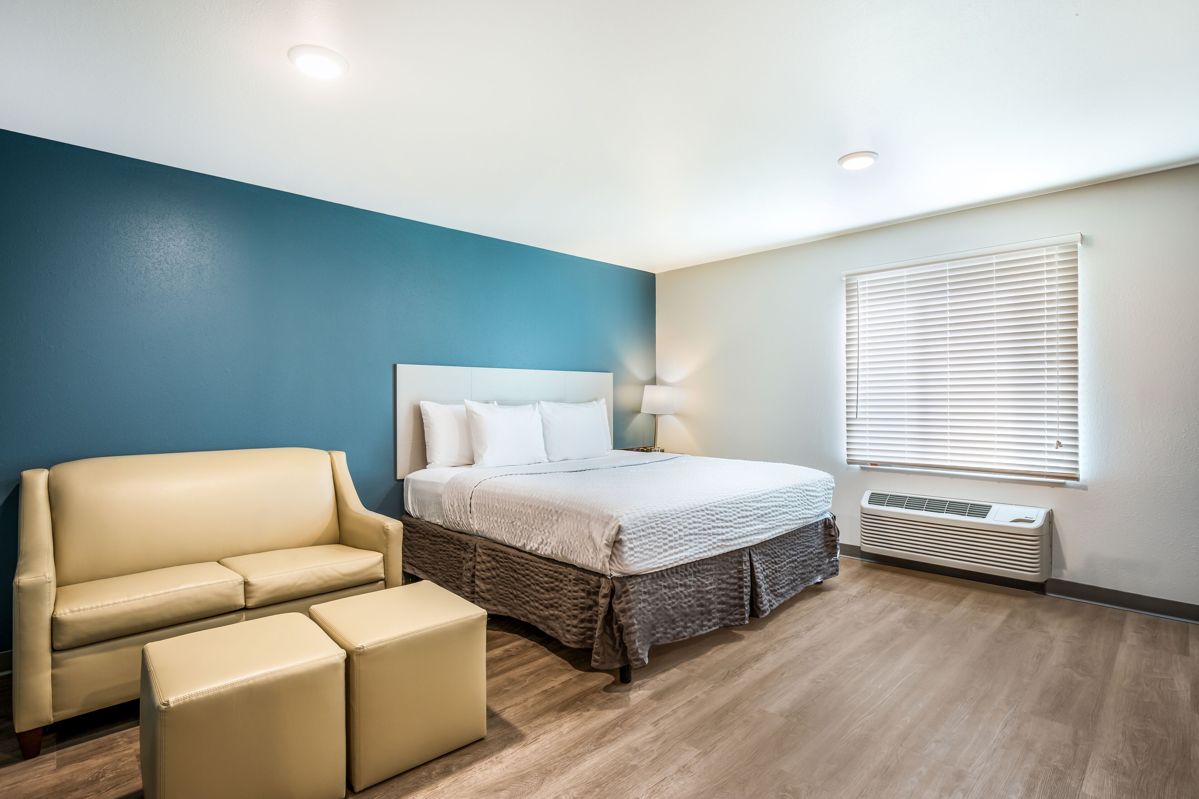 WoodSpring Suites Gurnee-North Chicago