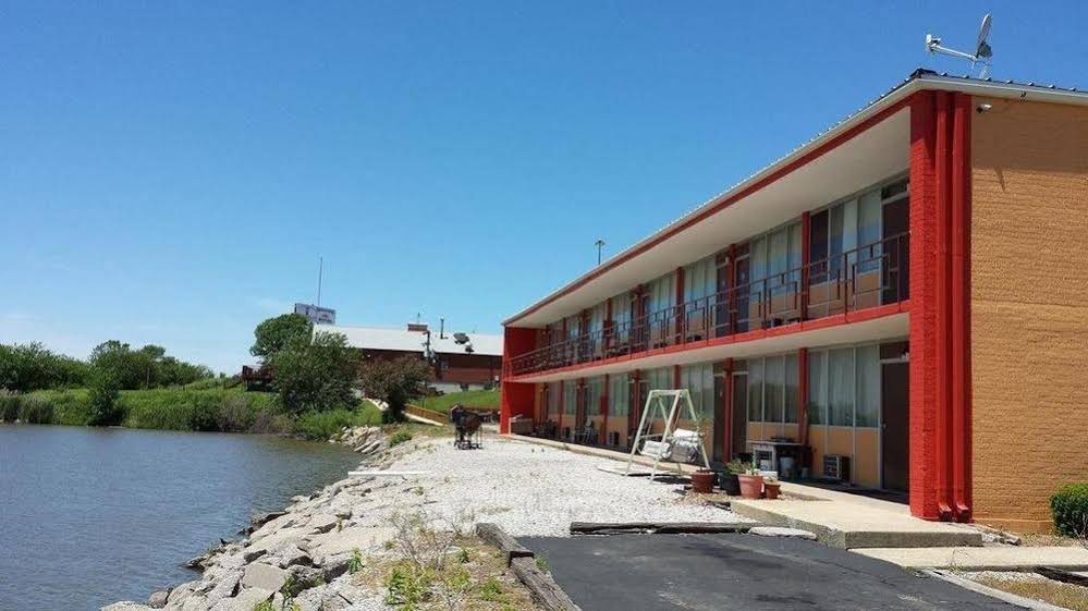 Innkeepers Motel