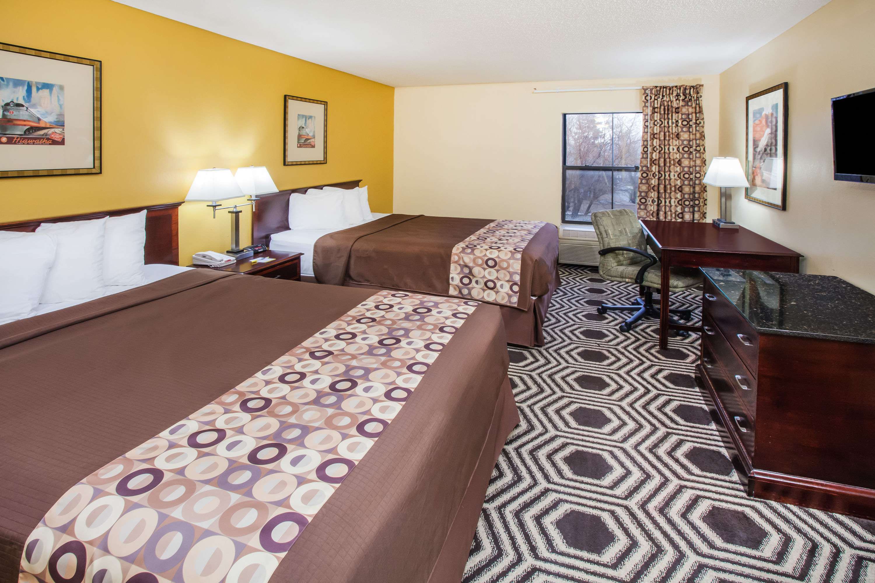 Halsted Inn and Suites Harvey - Chicago Southland