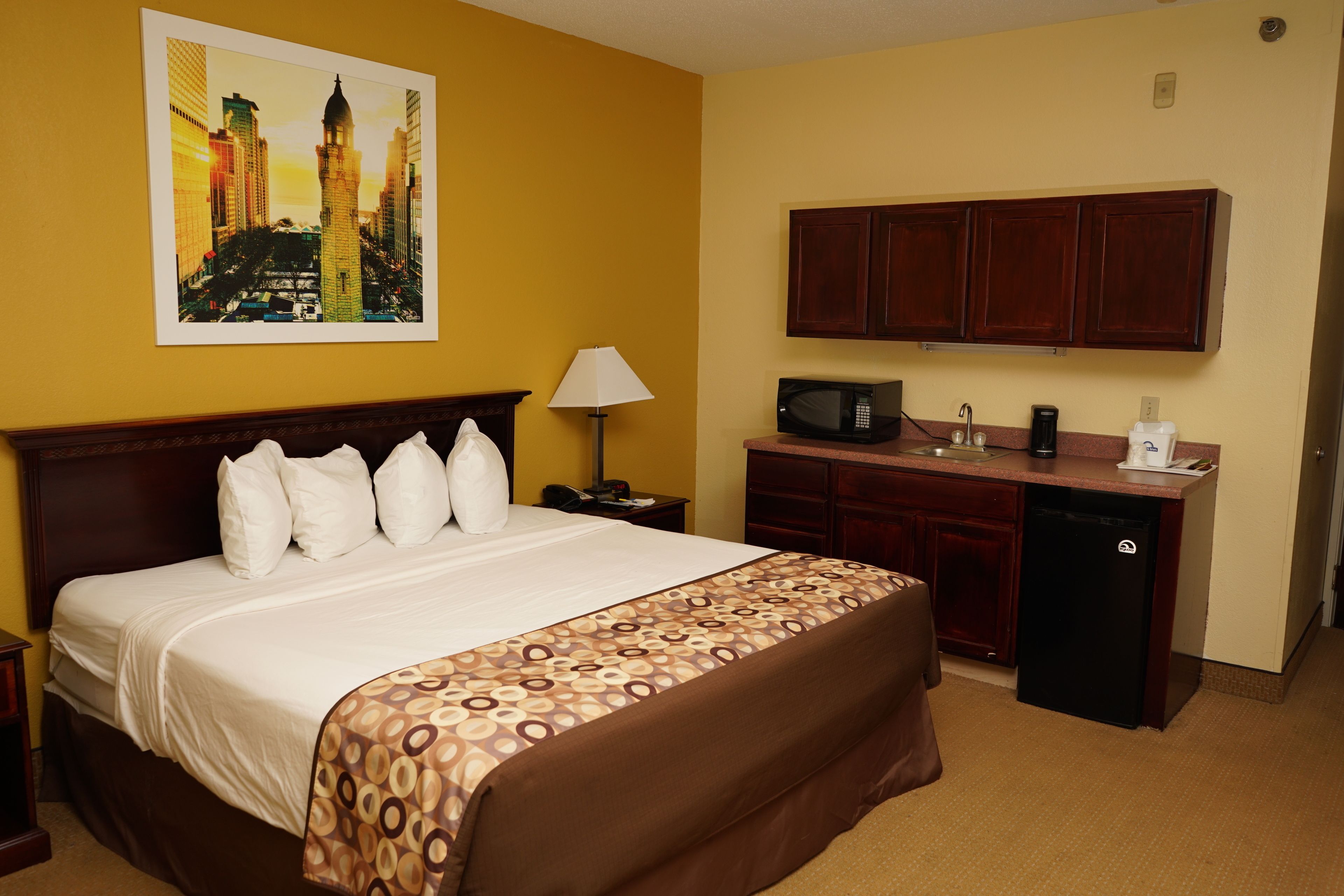 Halsted Inn and Suites Harvey - Chicago Southland