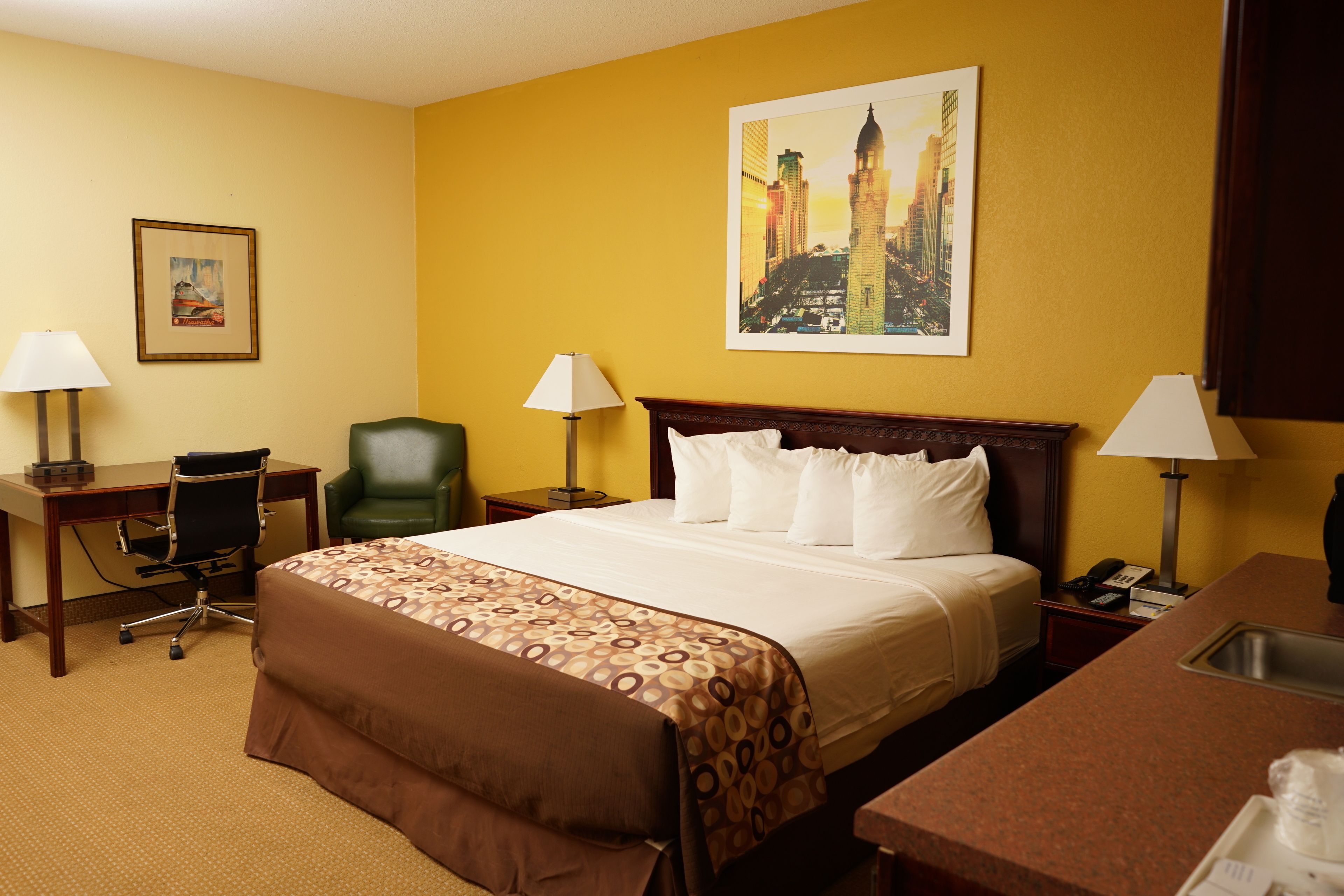 Halsted Inn and Suites Harvey - Chicago Southland