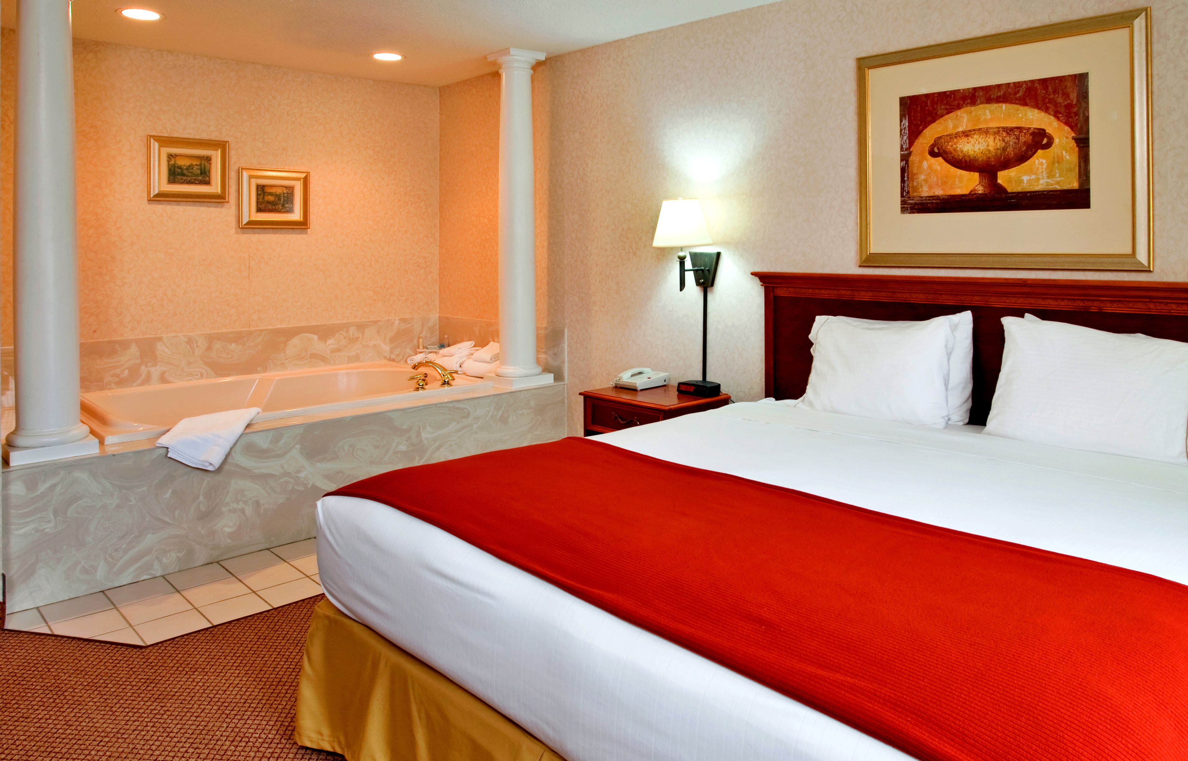 Seasons Inn & suites