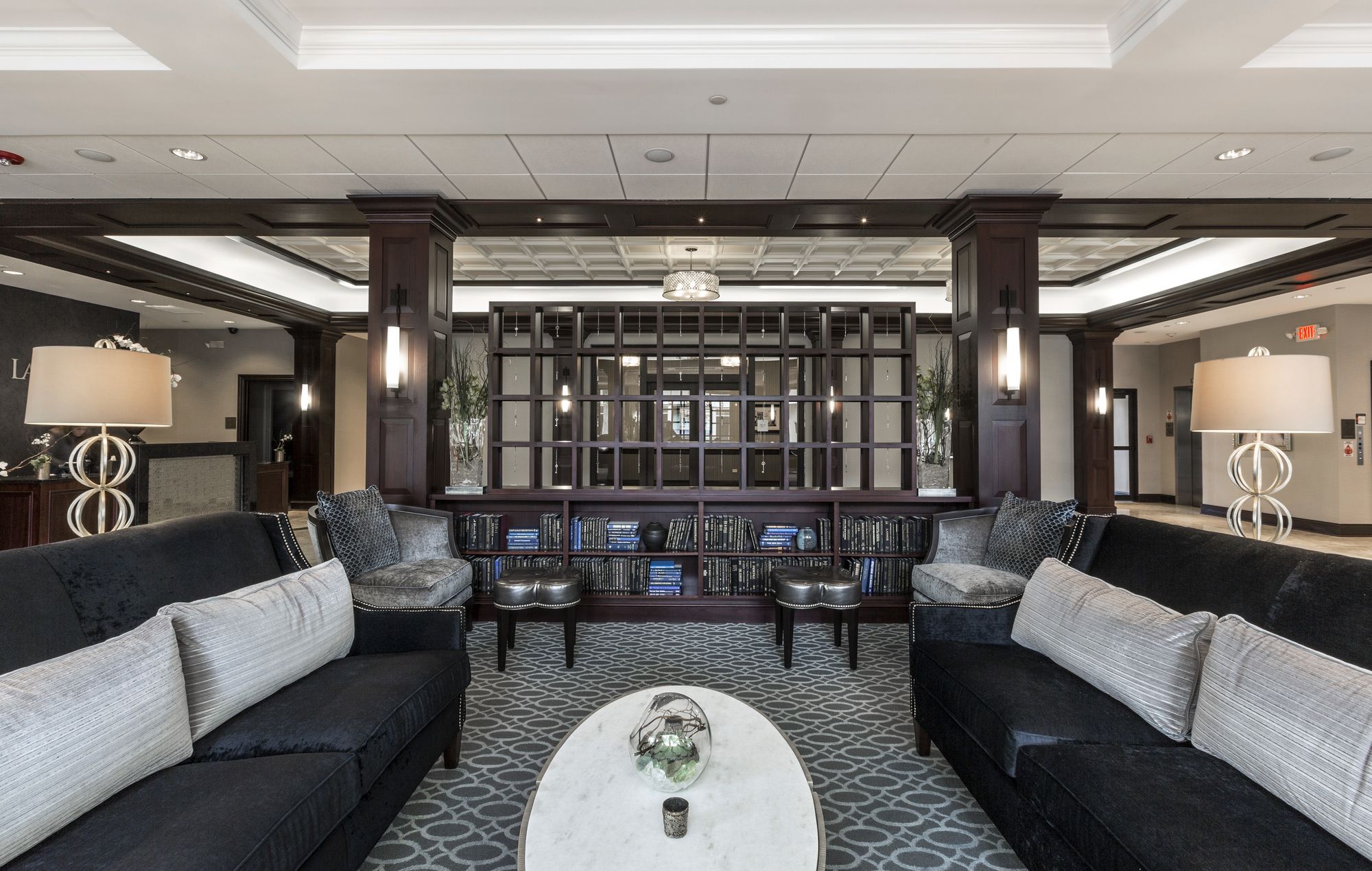 La Banque Hotel