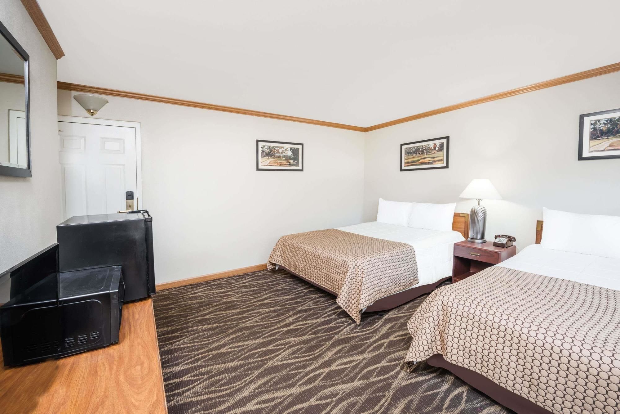 Knights Inn Jacksonville