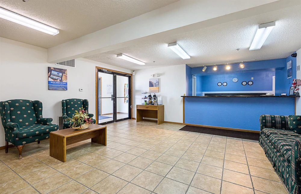 Motel 6 Kewanee