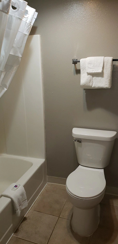Motel 6 Kewanee