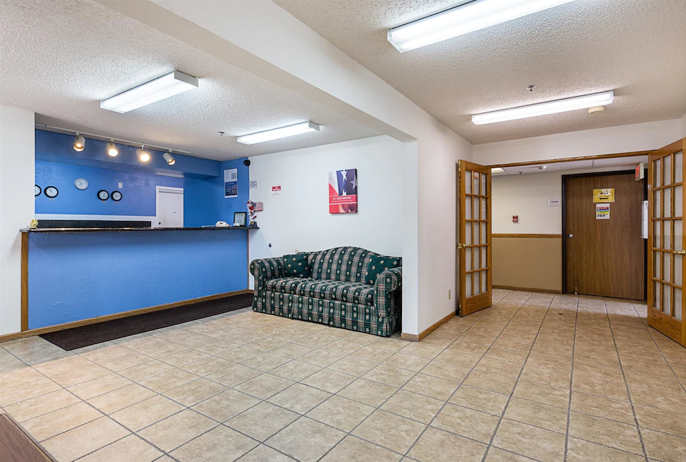 Motel 6 Kewanee