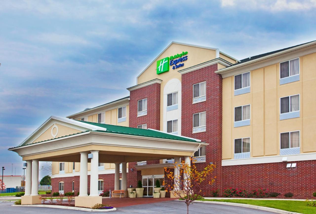 Holiday Inn Express & Suites Chicago South Lansing