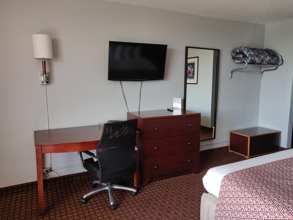 Starway Inn