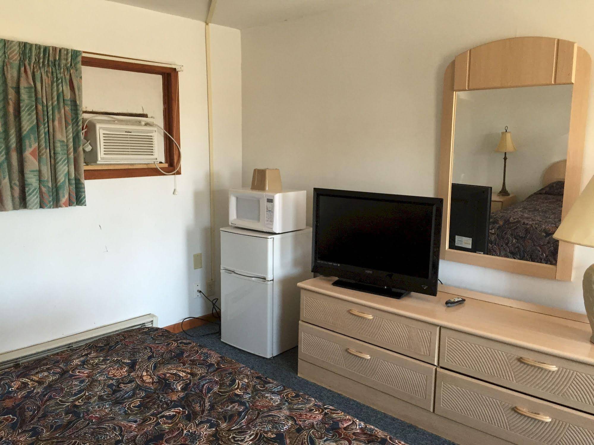 Daniels' Motel