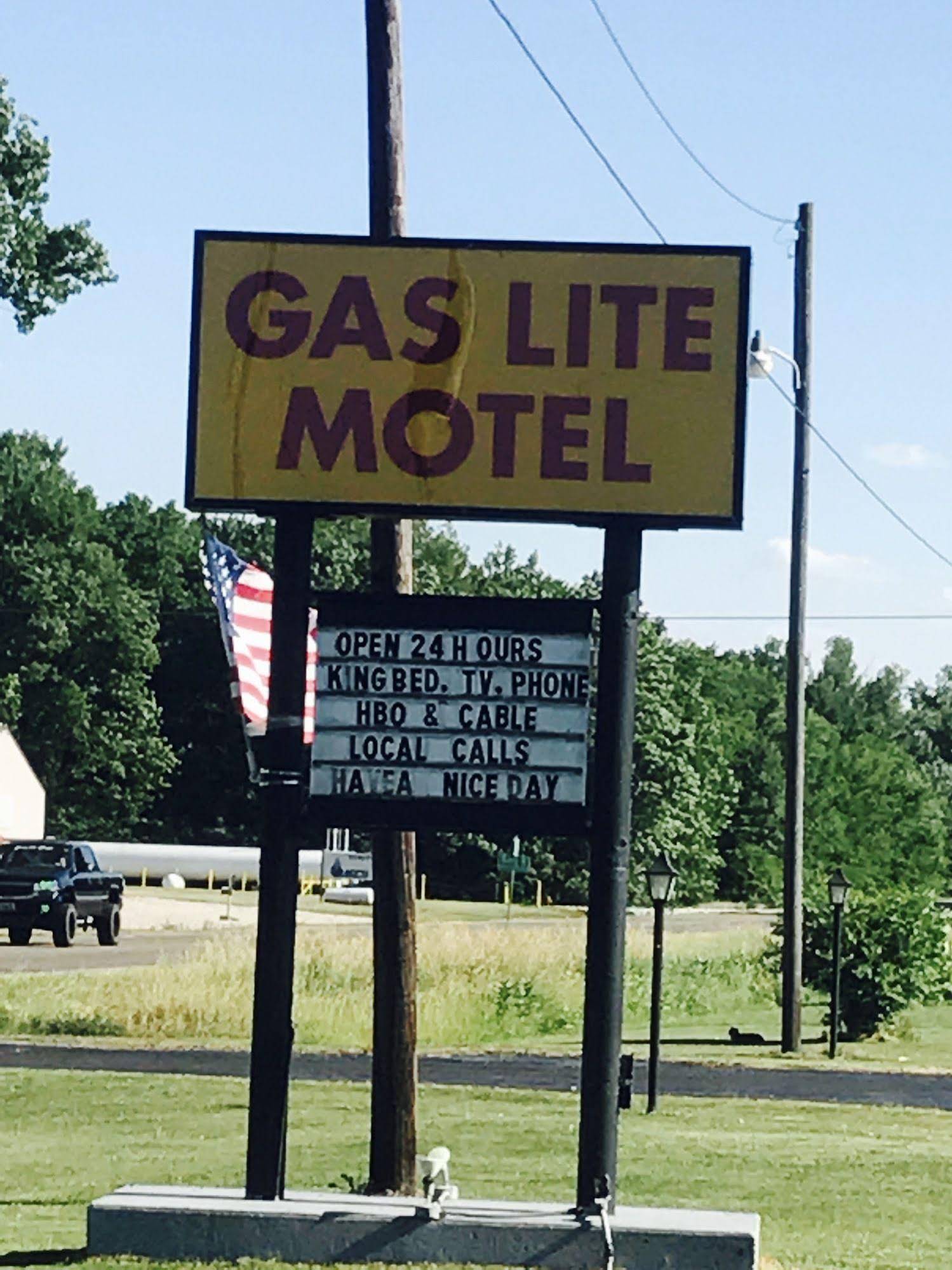 Gas Lite Motel