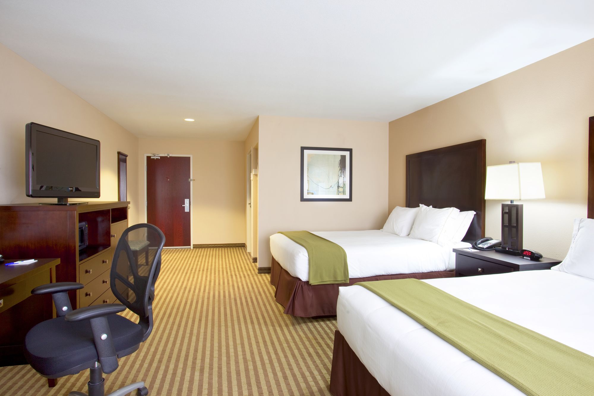 Holiday Inn Express Le Roy - Bloomington Area