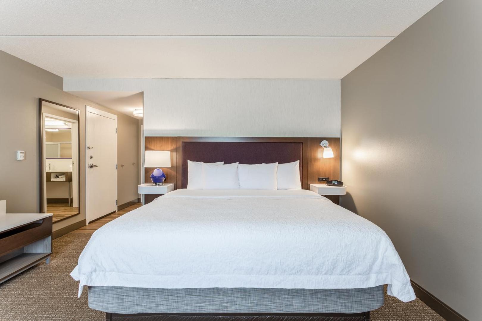Hampton Inn Suites Chicago Libertyville