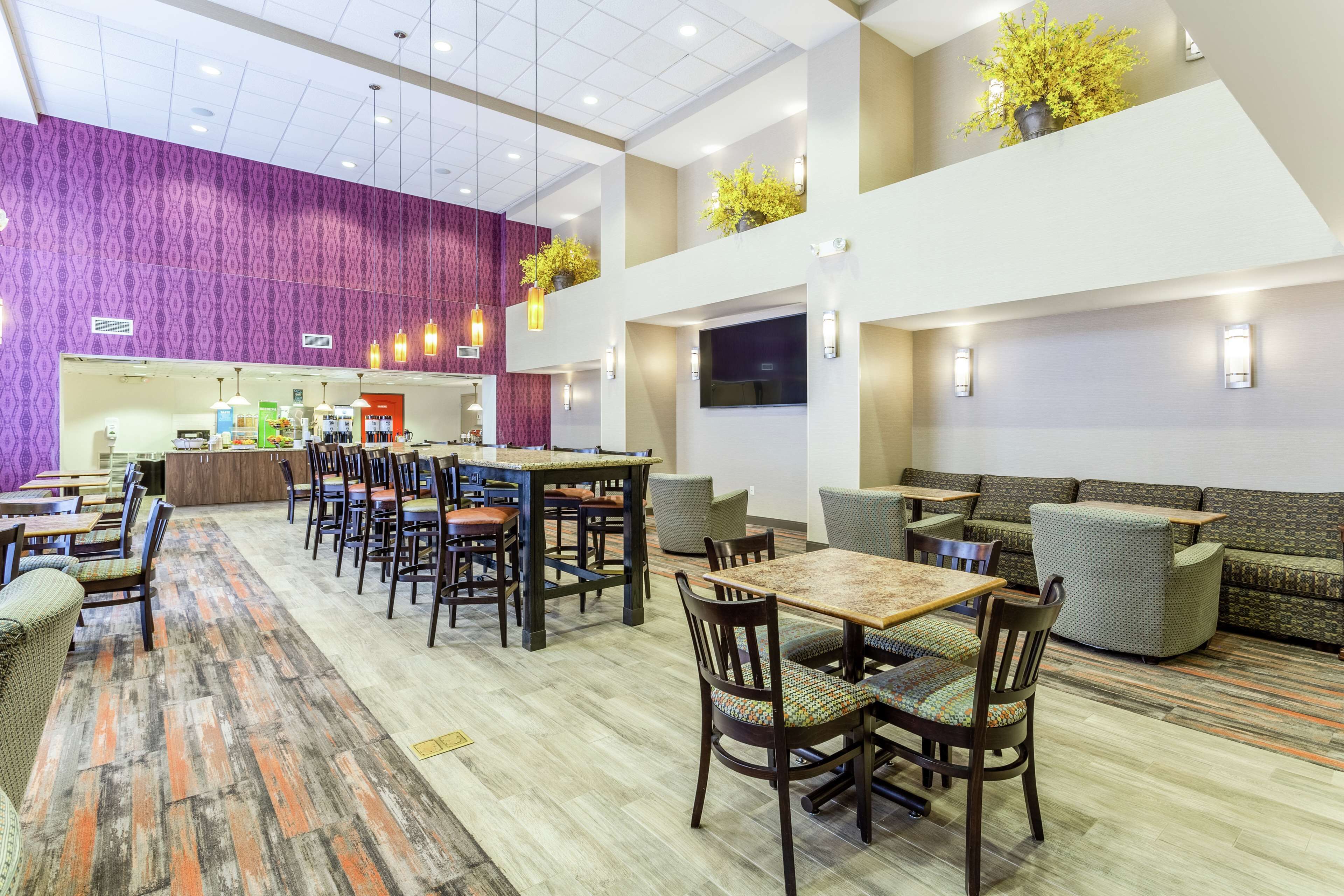 Hampton Inn Suites Chicago Libertyville