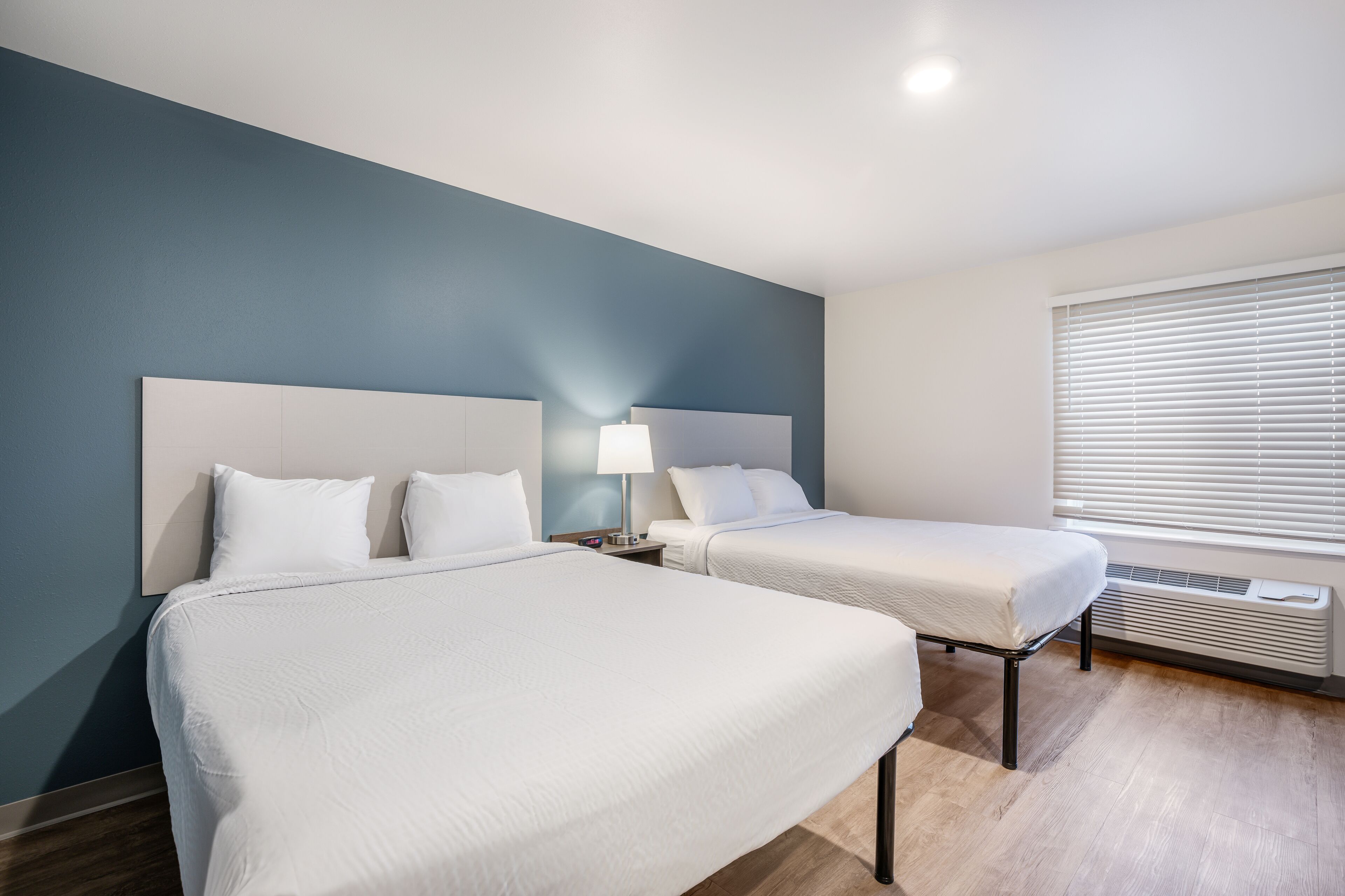 Wood Spring Suites Libertyville
