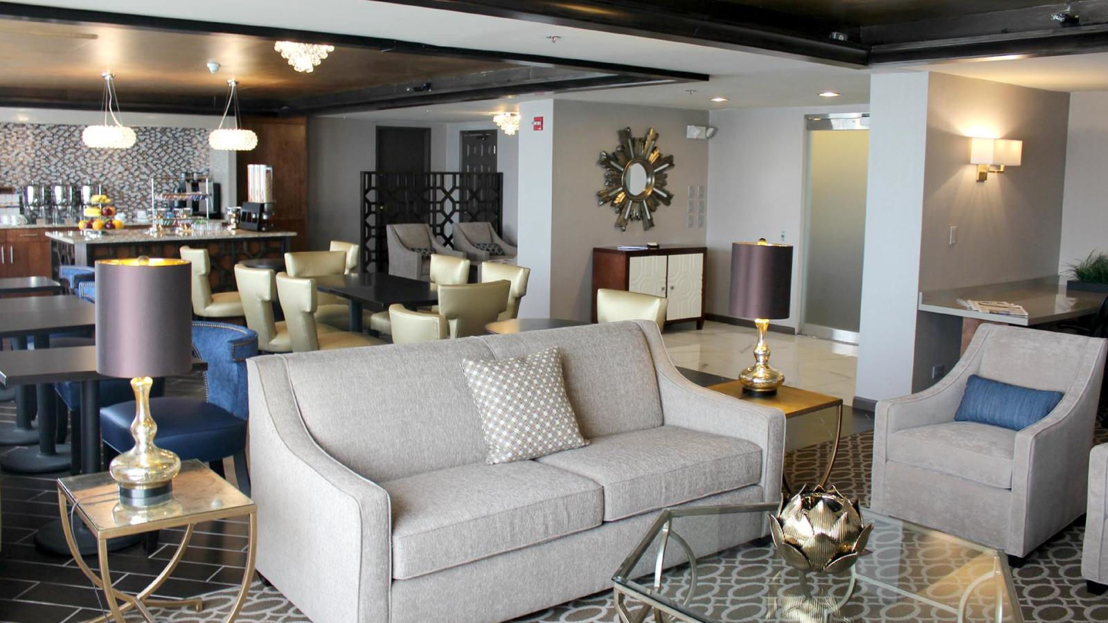 Sheraton Lisle Naperville Hotel