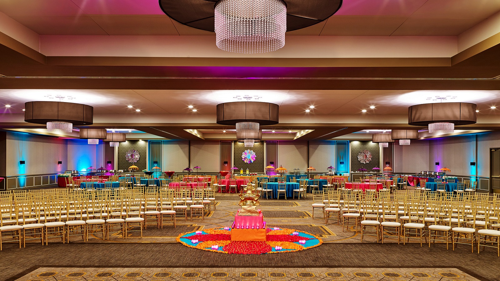 Sheraton Lisle Naperville Hotel