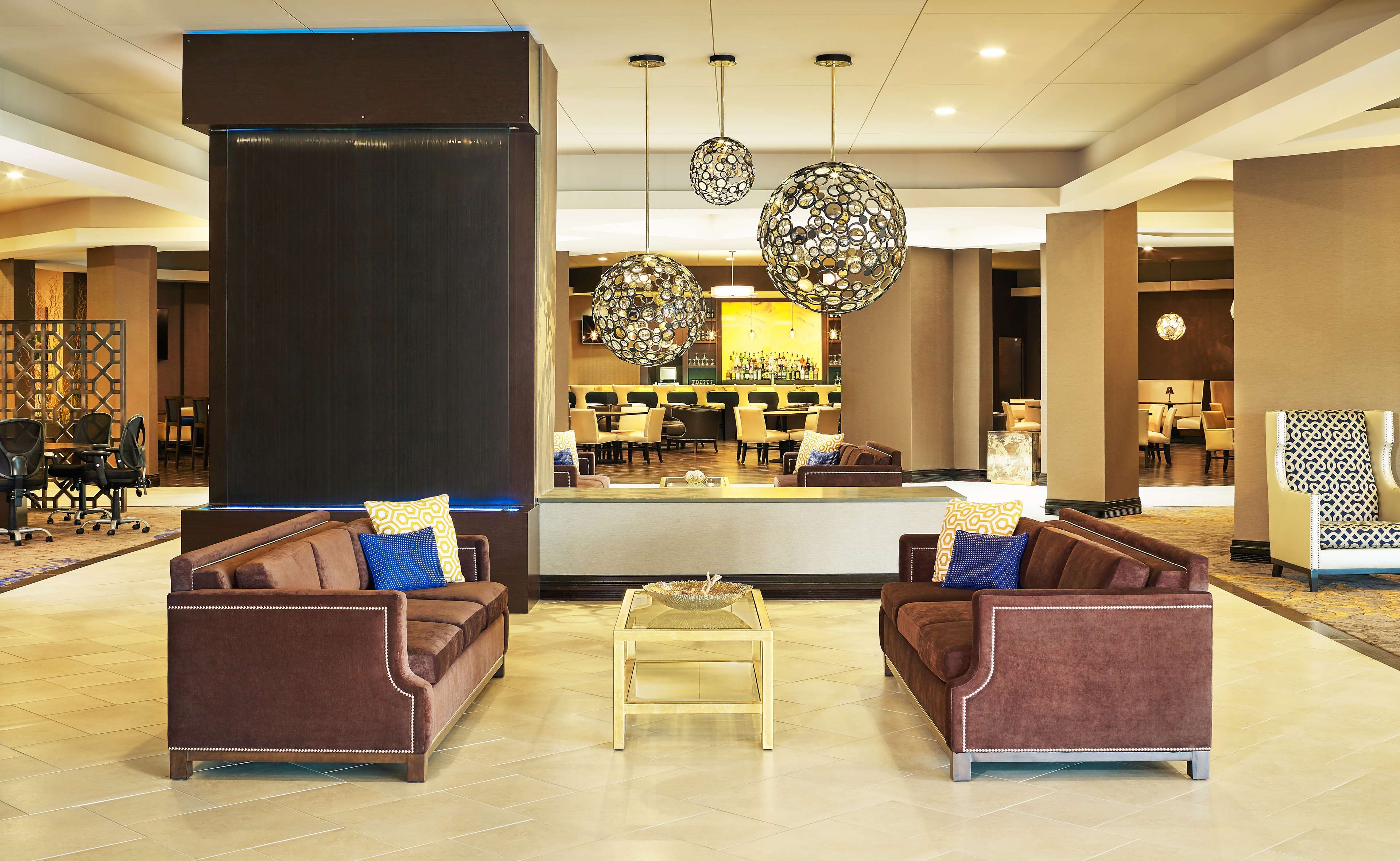 Sheraton Lisle Naperville Hotel