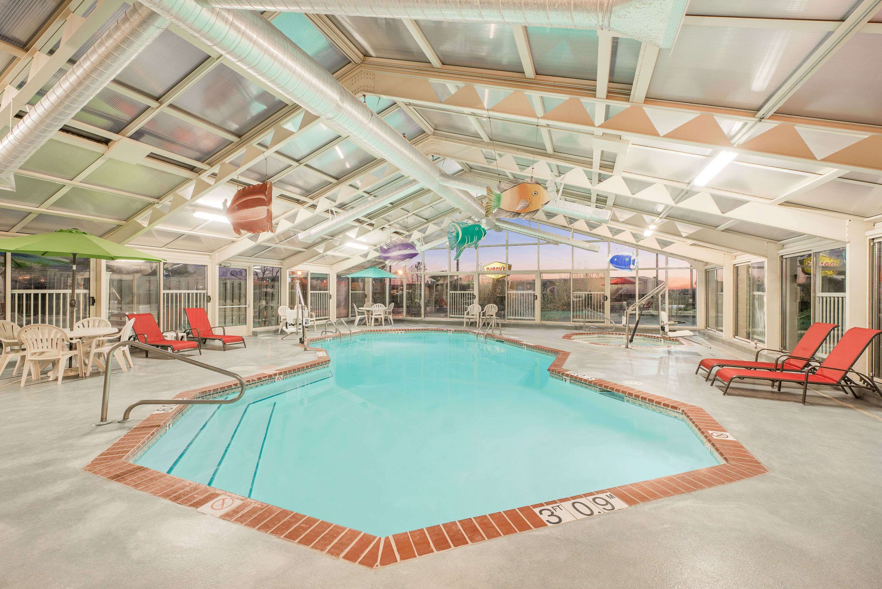 Baymont by Wyndham Litchfield