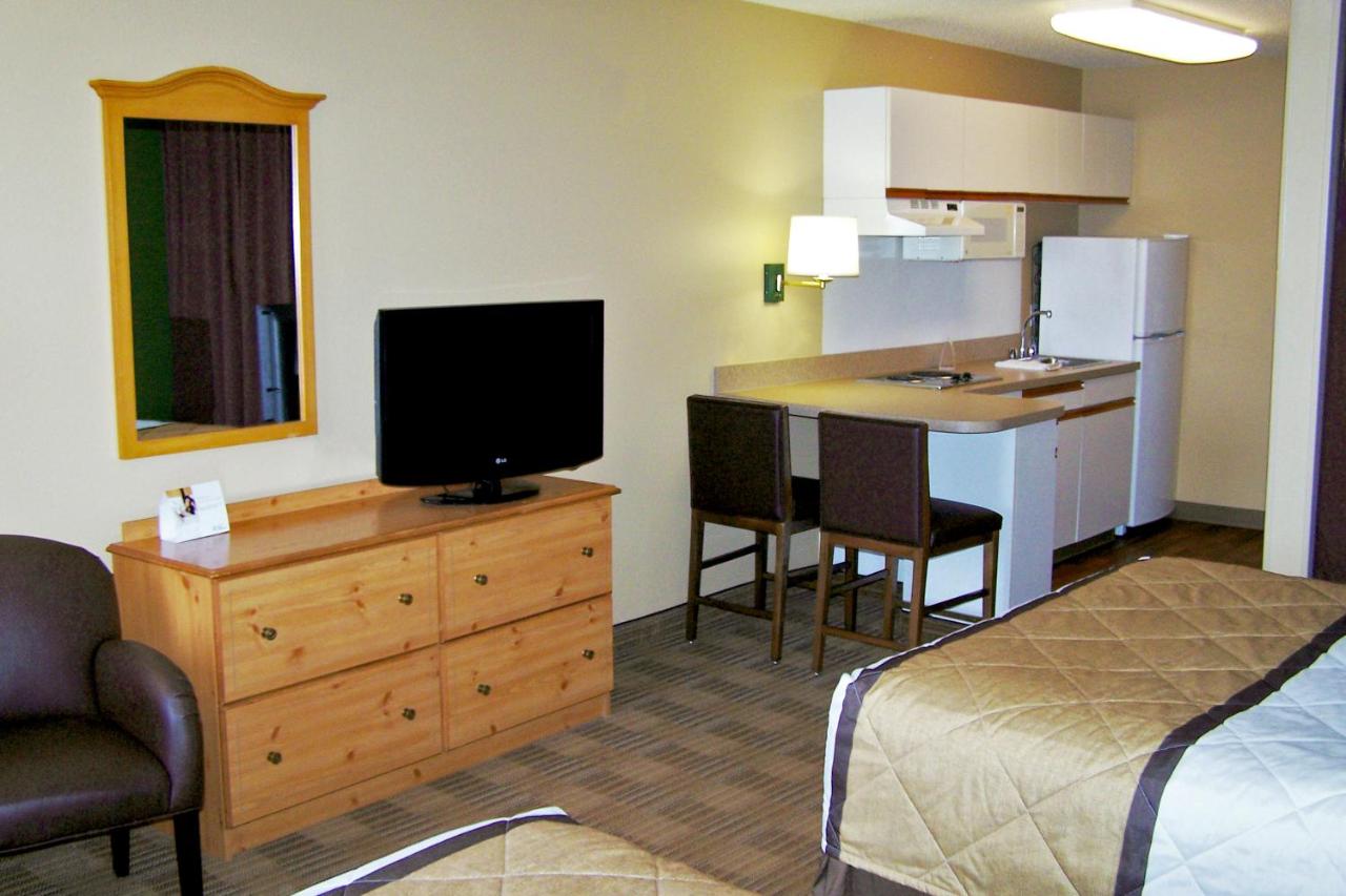 Extended Stay America Chicago Lombard Oak Brook