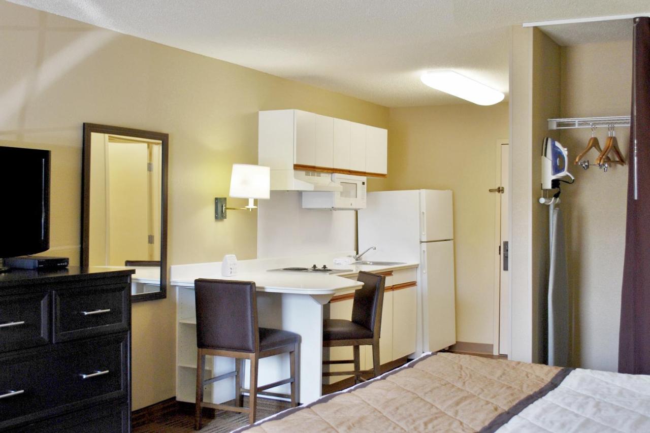 Extended Stay America Chicago Lombard Oak Brook