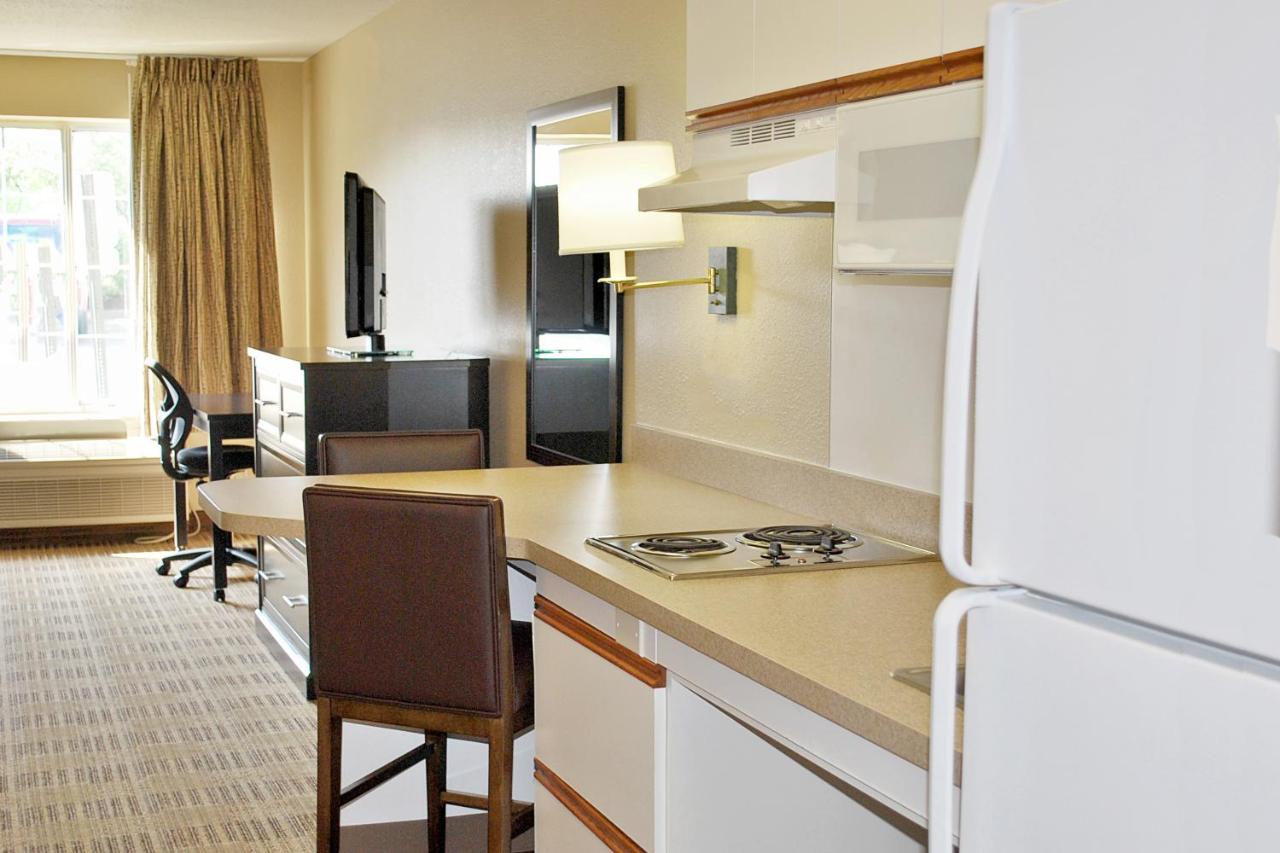 Extended Stay America Chicago Lombard Oak Brook