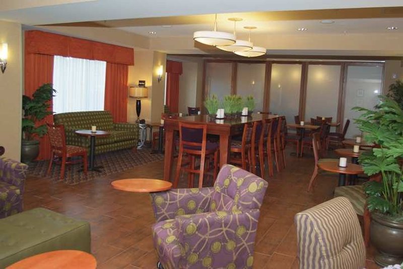 Hampton Inn Macomb