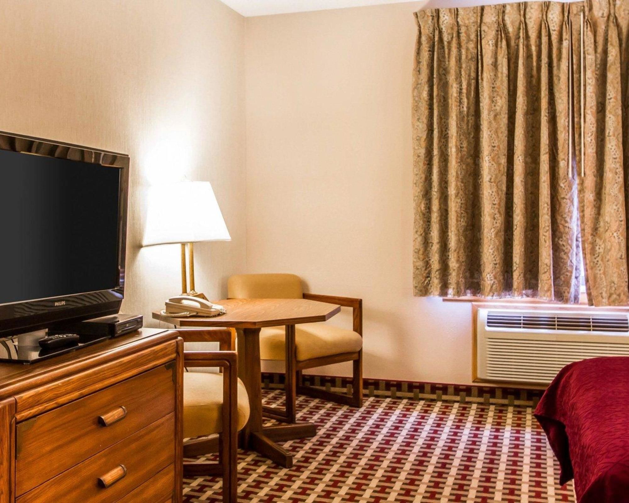 Quality Inn & Suites