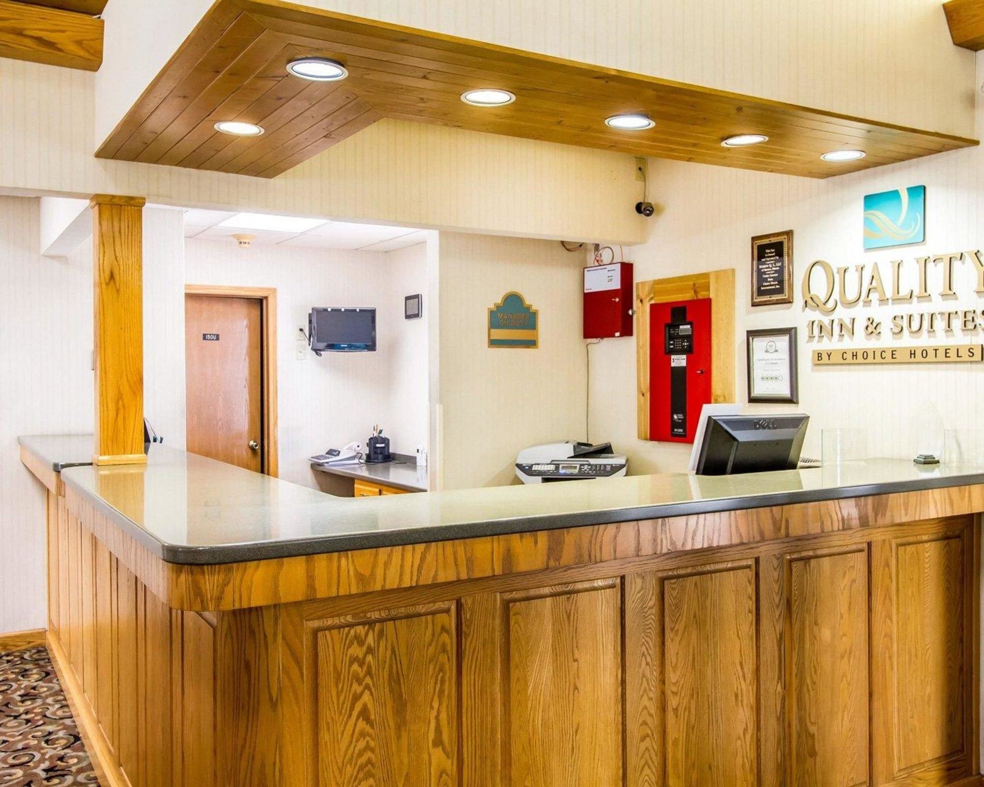 Quality Inn & Suites