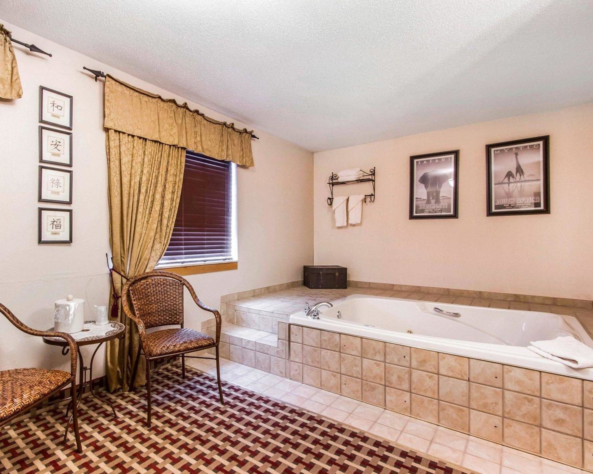Quality Inn & Suites