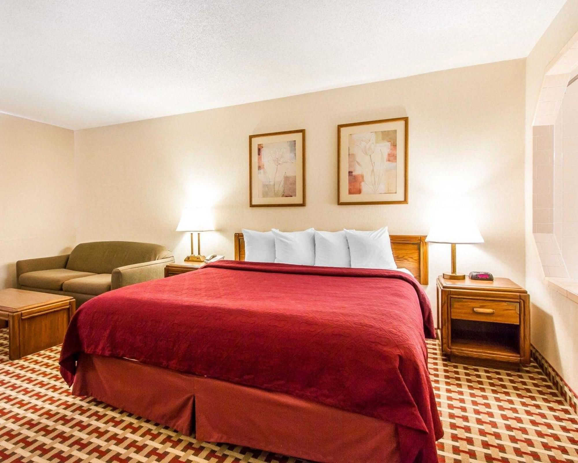 Quality Inn & Suites
