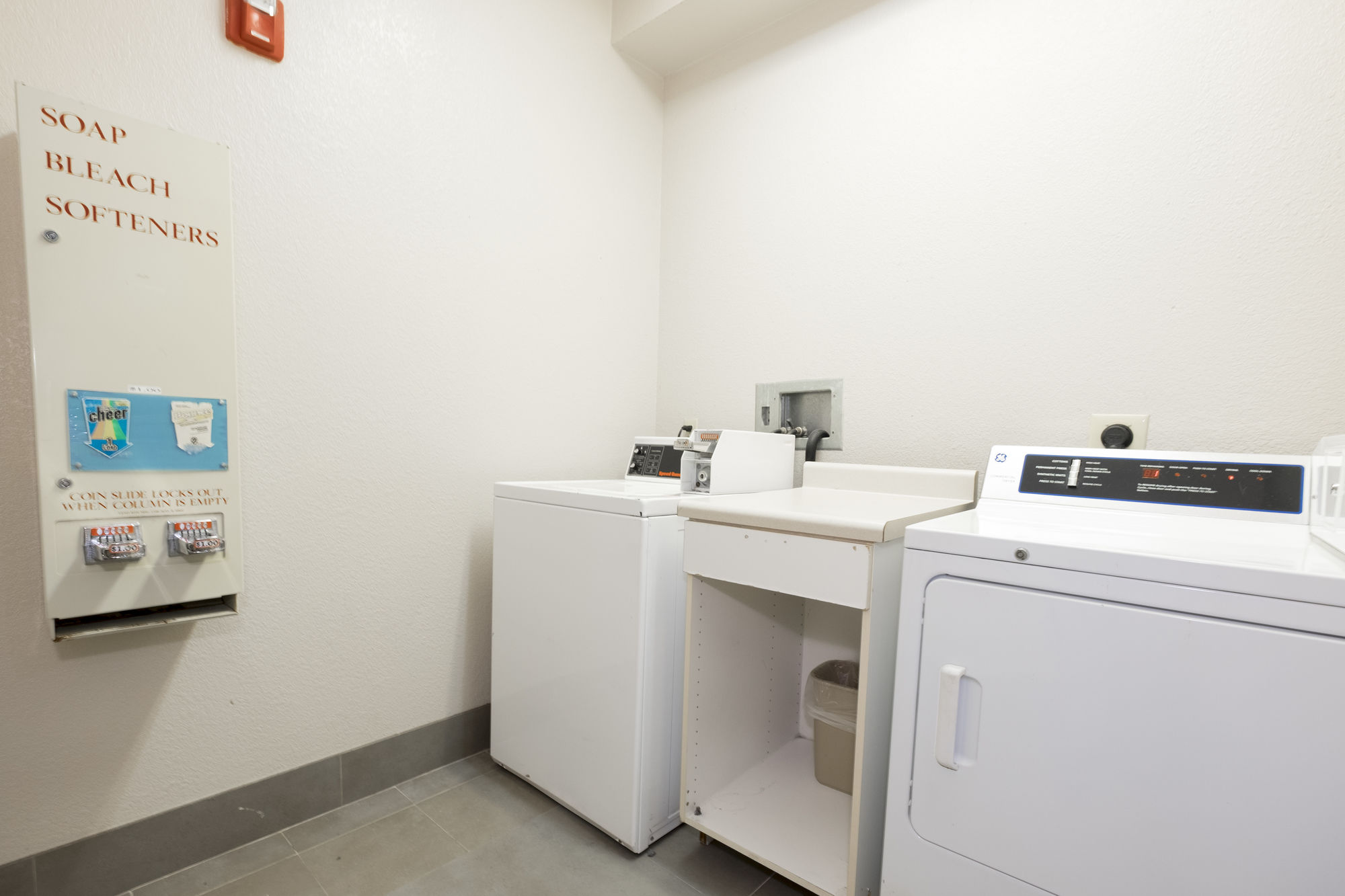 Holiday Inn Express & Suites Chicago - Matteson