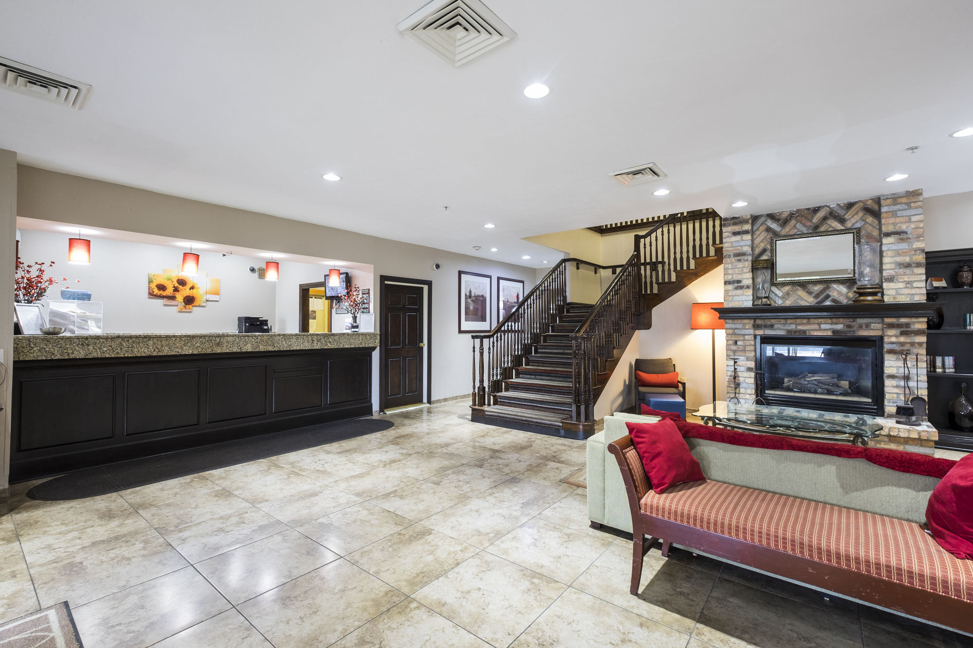 Holiday Inn Express & Suites Chicago - Matteson