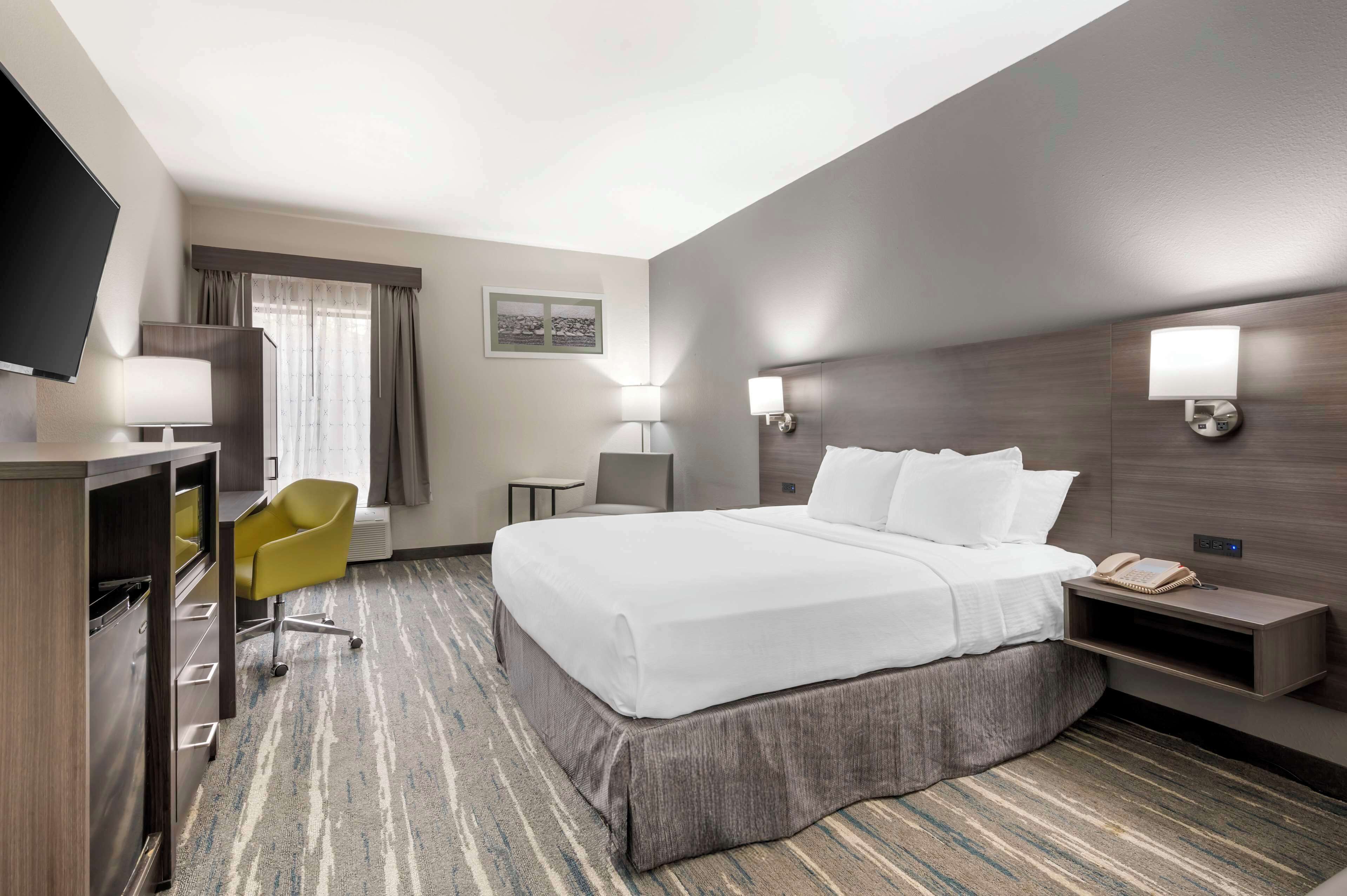 Best Western Heartland Inn